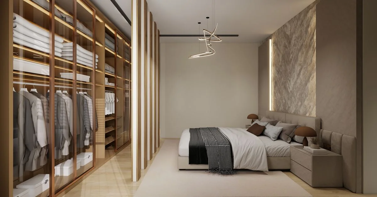Elegante dormitorio con un amplio vestidor y elementos de diseño moderno.